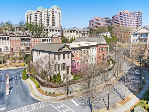 2756 Broughton Ln, Atlanta GA 30339-4196 exterior