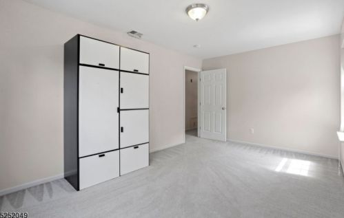 23 Grant Way, Princeton NJ  08540-1693 exterior