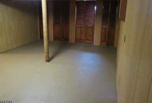 395 4th Ave, Paterson NJ 07506-1541 exterior