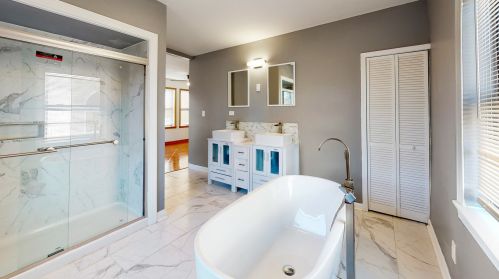 10643 Perry Ave, Chicago IL 60628-3428 exterior