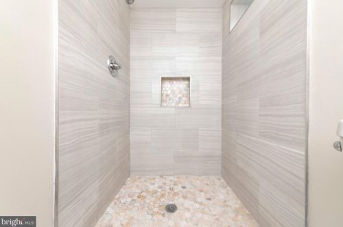 10814 Jewett St, Silver Spring MD 20902-3668 exterior