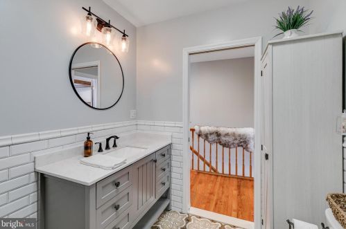 104 Ellsworth St, Philadelphia PA 19147-4606 exterior