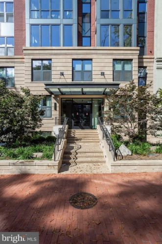 1427 Rhode Island Ave, Washington DC  20005-5402 exterior