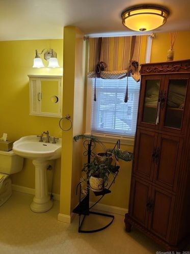 115 Migeon Ave, Torrington CT 06790-4525 exterior