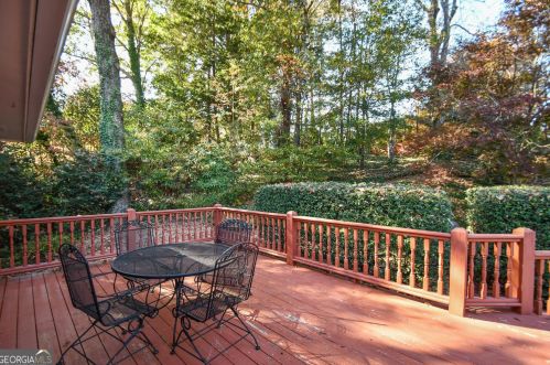 1179 Springdale Rd, Gainesville GA 30501-2443 exterior