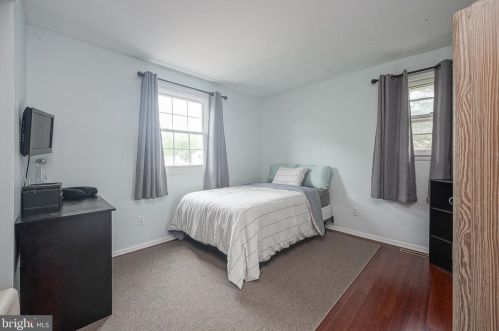 2402 Andover Rd, Riverton NJ 08077-3510 exterior