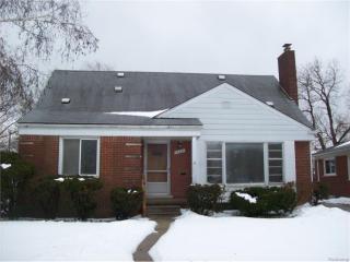 13351 Oak Park Blvd, Detroit MI  48237-3645 exterior