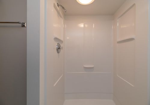 6450 2 St, Kalamazoo MI 49007-4909 exterior