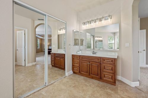 1014 Houston Cir, Folsom CA 95630-7653 exterior