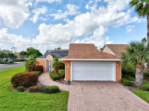 208 River Walk, Fort Pierce FL 34949-8887 exterior