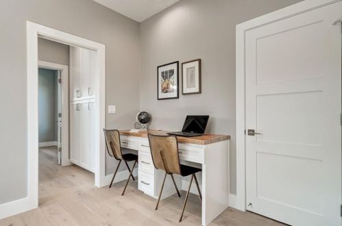 6819 Arroyo Seco, Austin TX 78756-1305 exterior