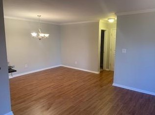 1707 Brighton Pt, Atlanta GA  30328-1380 exterior