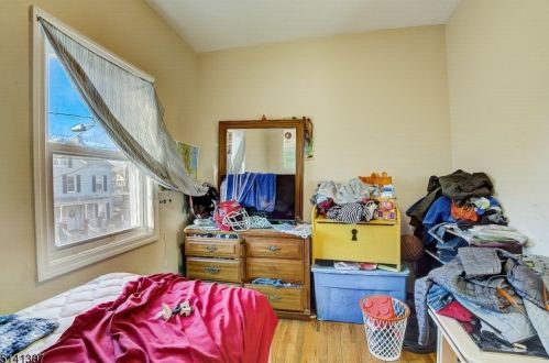 1645 Church St, Rahway NJ 07065-3424 exterior