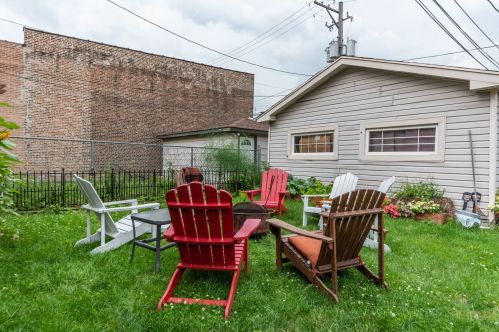 2718 Campbell Ave, Chicago IL 60647-1923 exterior