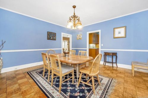 370 Rich Ave, Mount Vernon NY 10550-1510 exterior