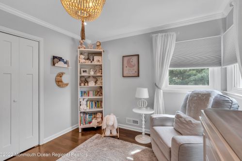 35 Arno St, Oakhurst NJ 07755-1002 exterior