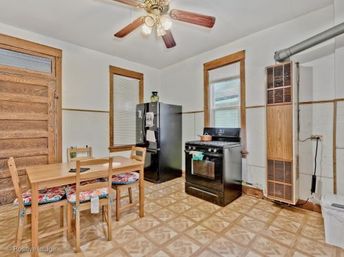 1839 Harding Ave, Chicago IL 60647-4614 exterior