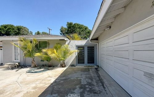 1421 Lance Dr, Tustin, CA 92780-4544
