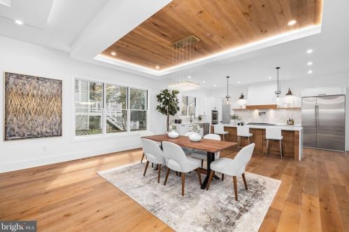 6000 16th St, Arlington VA  22205-2208 exterior