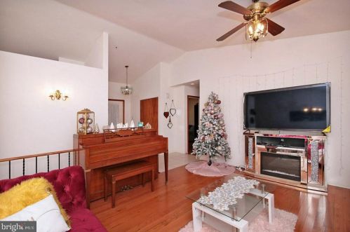 280 Forest Rd, Primrose PA 17901-4010 exterior