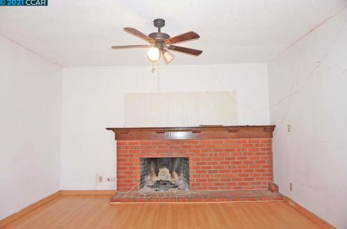 1025 Hillview Dr, Milpitas CA 95035-3304 exterior