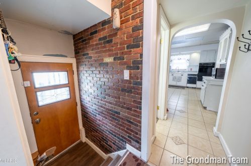 1846 Silver Ave, Grand Rapids MI 49507-2712 exterior