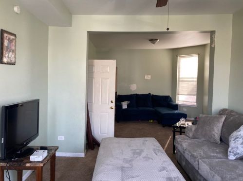 1631 Central Park Ave, Chicago IL 60655-3435 exterior