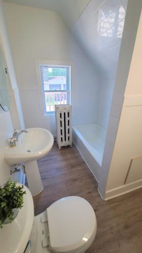 1310 Edgerton St, Saint Paul MN  55130-3558 exterior