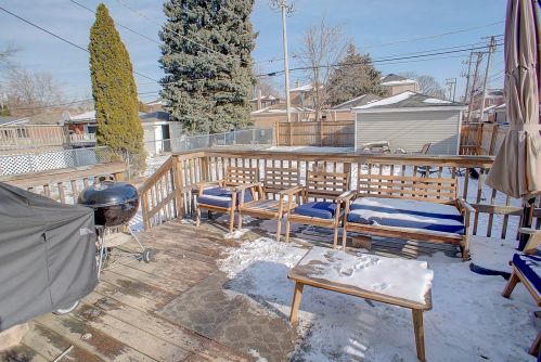 10645 Campbell Ave, Chicago IL 60612-3463 exterior