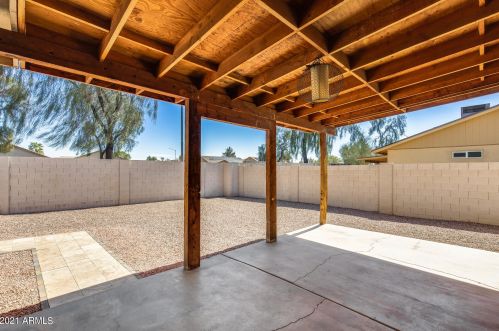 18213 7 Dr, Phoenix AZ 85023-5237 exterior