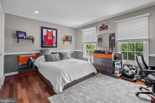 2214 Denbeigh Dr, Jamison PA 18929-1446 exterior