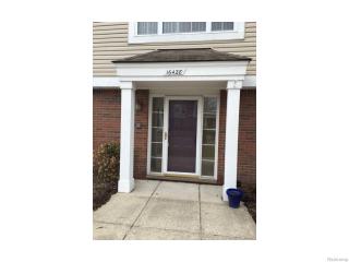 16428 Dominion Dr, Macomb Township MI  48044-4077 exterior