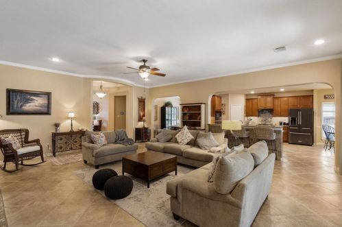 270 Abbott Dr, Austin TX 78737-4536 exterior