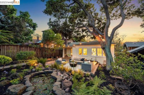 1243 Martin Luther King Jr Way, Berkeley CA 94709-1979 exterior