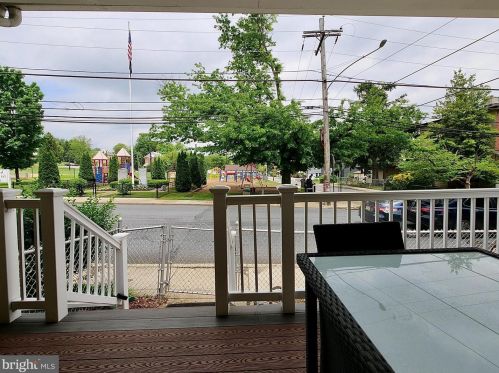 30 6 St, Chester PA 19013-3706 exterior