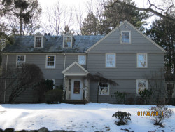 156 Arnold Rd, Newton, MA 02459-3044