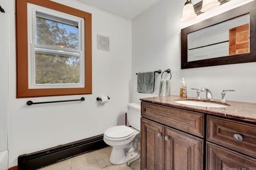 199 Buena Vis Ave, Torrington CT 06790-4028 exterior