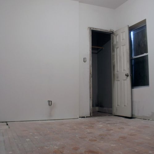 8037 Dorchester Ave, Chicago, IL 60619-3434