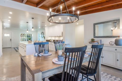 2602 Arroyo Chico, Tucson AZ  85716-5606 exterior