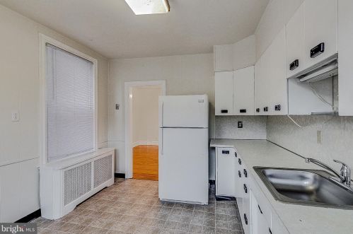 6465 Ditman St, Philadelphia PA 19135-2705 exterior