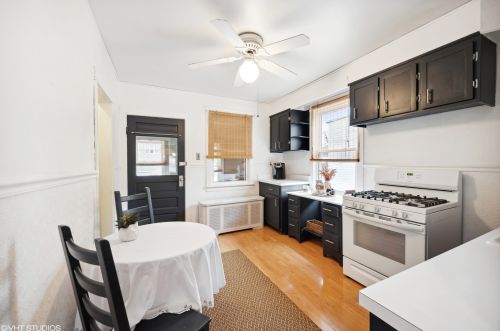 2439 Monitor Ave, Chicago IL 60639-2327 exterior