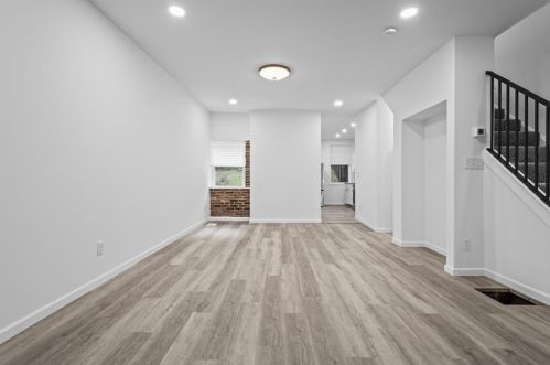 436 Arabella St, Pittsburgh PA  15210-1402 exterior