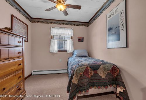 205 Hayes Ct, Lavallette NJ 08735-3110 exterior