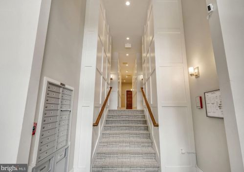 901 D St, Washington DC  20024-2139 exterior