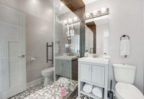 2242 Karlov Ave, Chicago IL  60639-3718 exterior