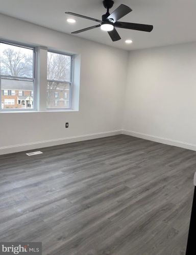 2010 Cheltenham Ave, Philadelphia PA 19120-1001 exterior