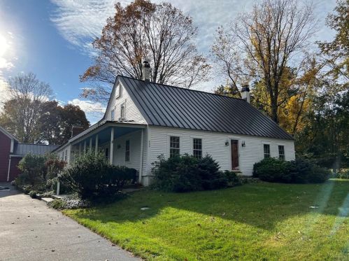 233 Hopkinton Rd, Concord, NH 03301-7913