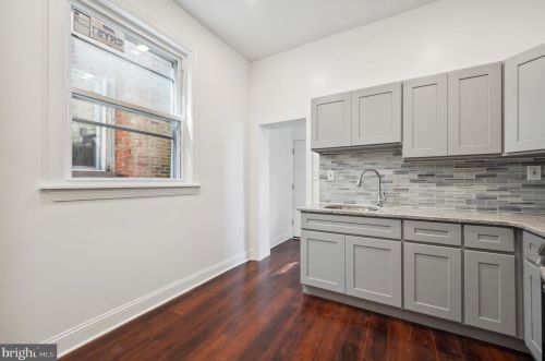 2503 Cumberland St, Philadelphia PA 19125-3100 exterior