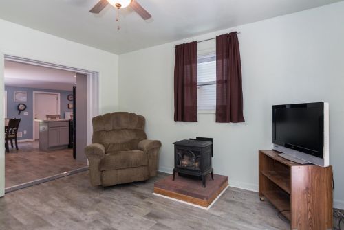 5555 2 St, Kalamazoo MI 49009-8576 exterior