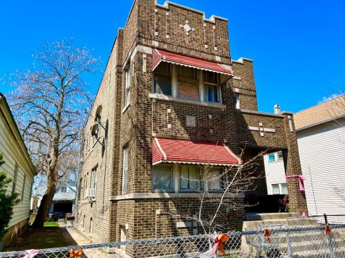 10542 Avenue, Chicago, IL 60617-6313